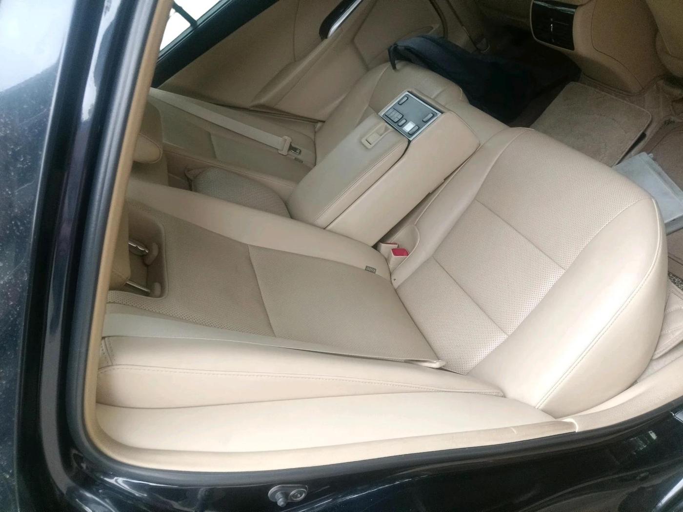 2015 Toyota Camry 2.5L AT, Petrol, Automatic, 87,535 km, interior