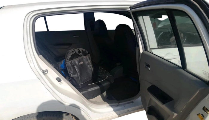 2015 Maruti Celerio ZXI (O), CNG, Manual, 86,295 km, interior