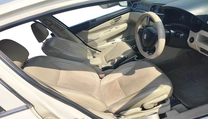 2016 Maruti Ciaz ZDI+ SHVS, Diesel, Manual, 92,164 km, interior