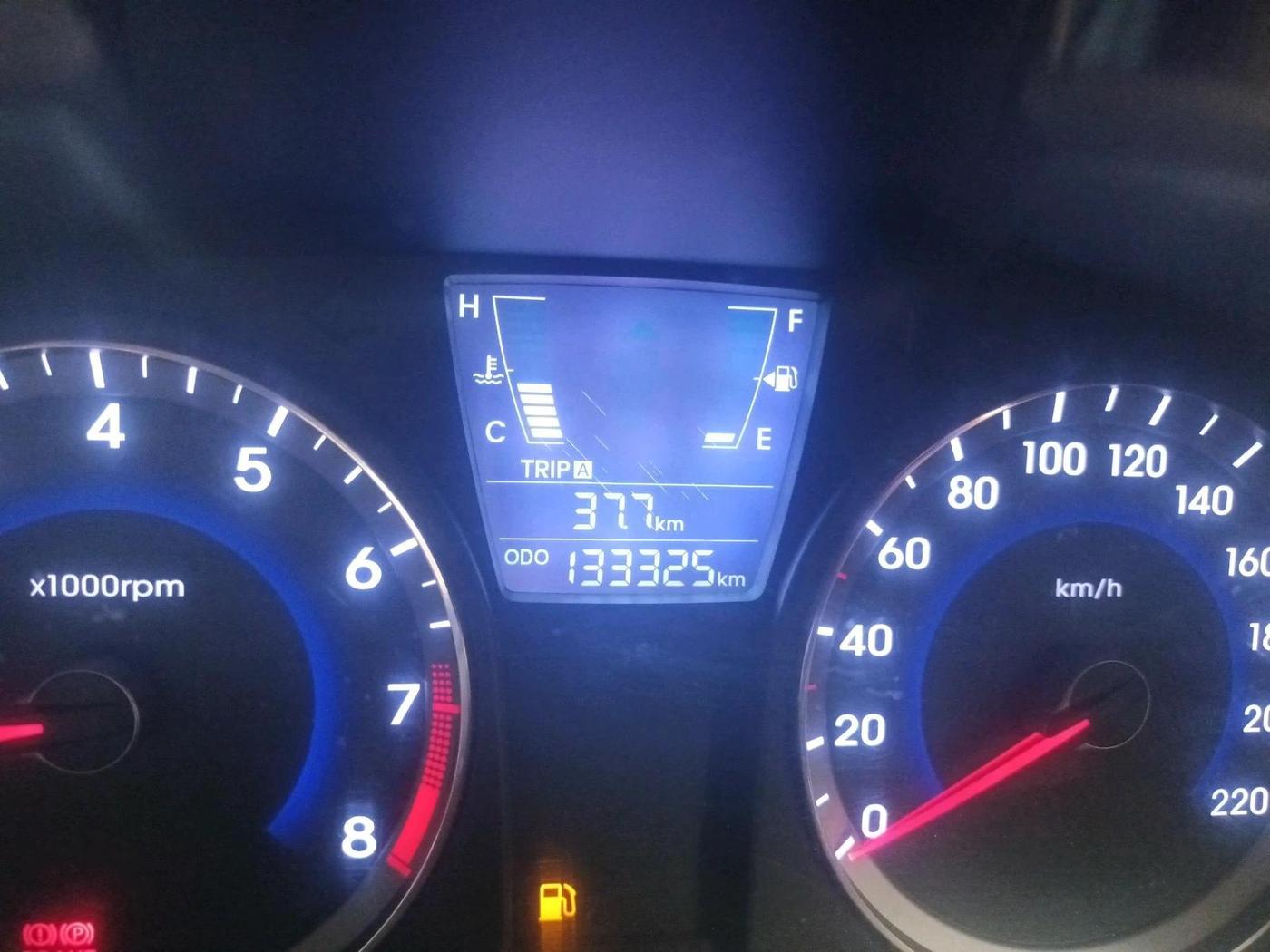 2011 Hyundai Verna FLUIDIC 1.6 VTVT EX, CNG, Manual, 1,33,325 km, interior