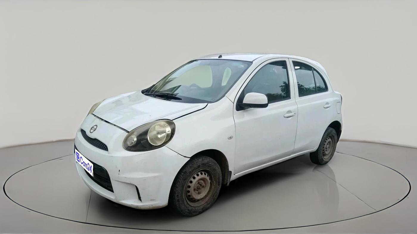 2017 Nissan Micra Active XL, CNG, Manual, 90,531 km, exterior