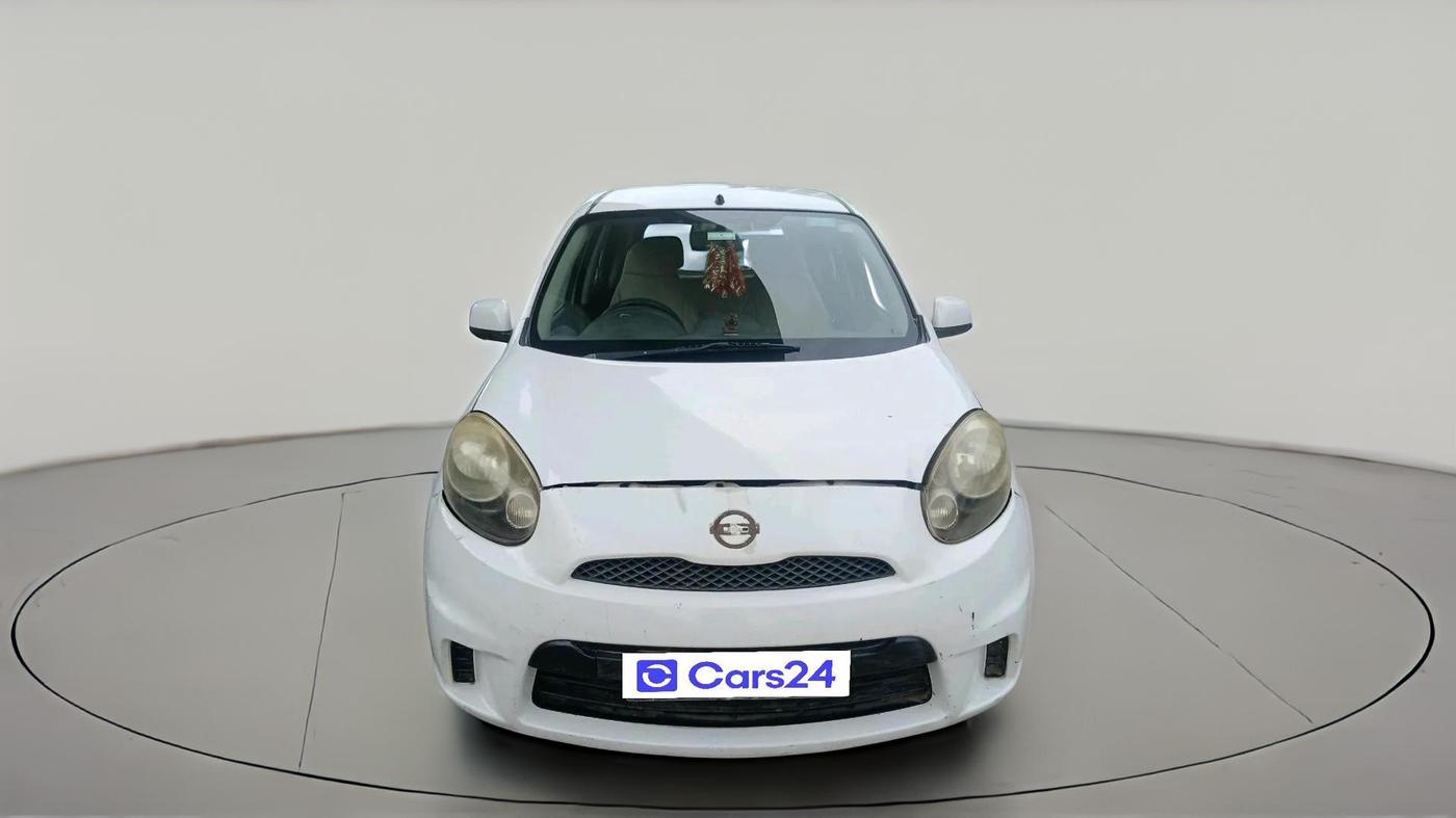 2017 Nissan Micra Active XL, CNG, Manual, 90,531 km, exterior