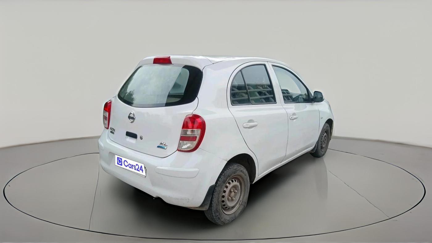 2017 Nissan Micra Active XL, CNG, Manual, 90,531 km, exterior