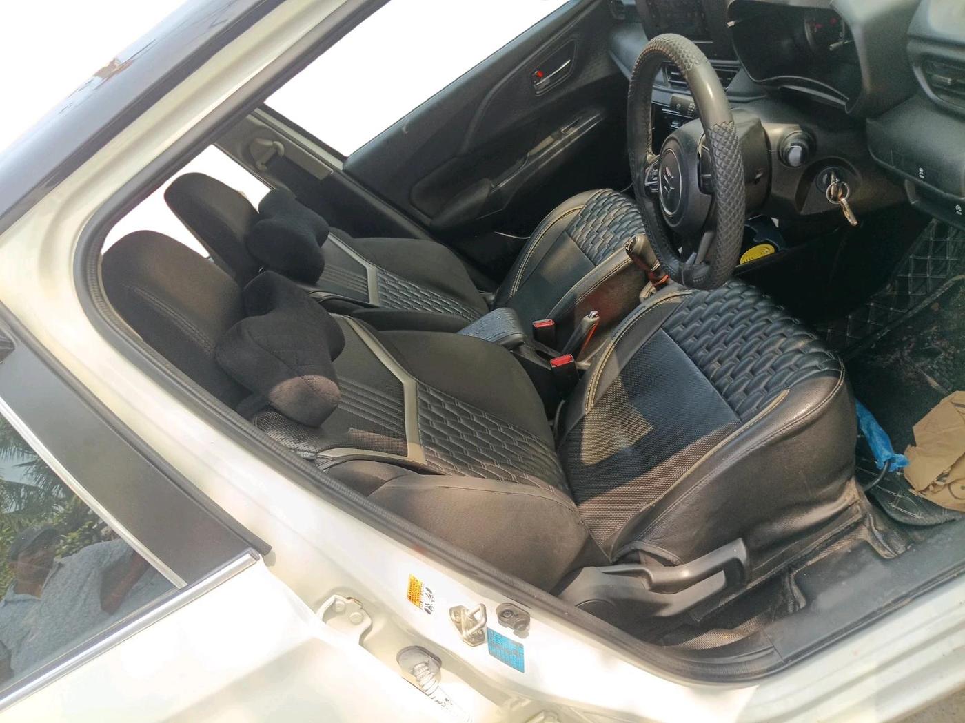 2025 Maruti Swift VXi, Petrol, Manual, 34,823 km, interior