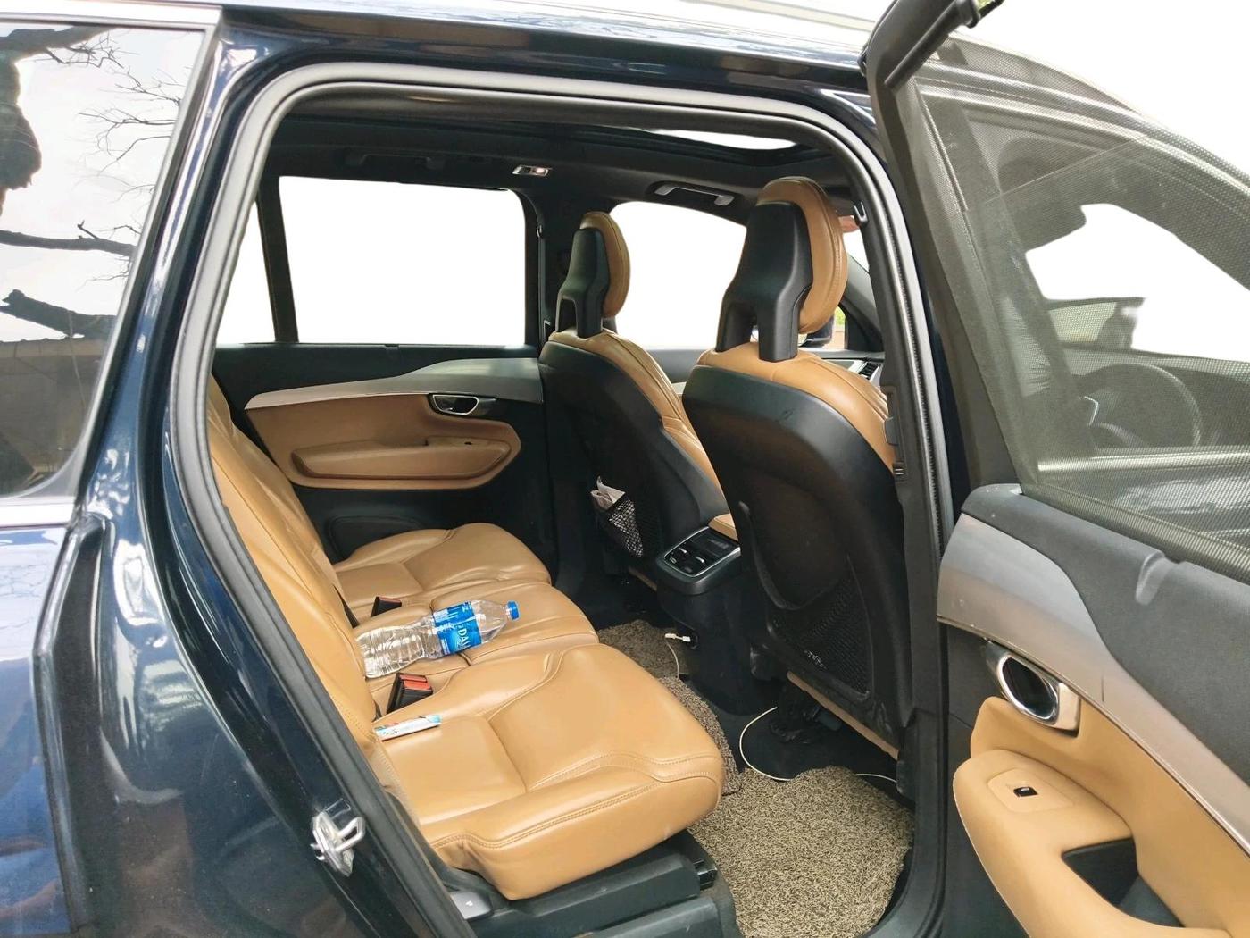 2017 Volvo XC 90 D5 Inscription, Diesel, Automatic, 92,666 km, interior