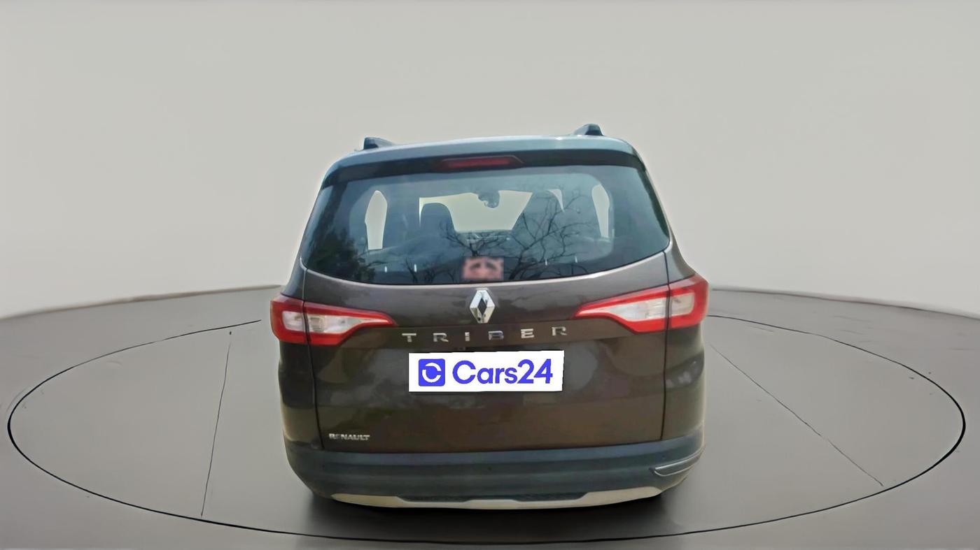 2022 Renault TRIBER RXT, CNG, Manual, 1,17,909 km, exterior