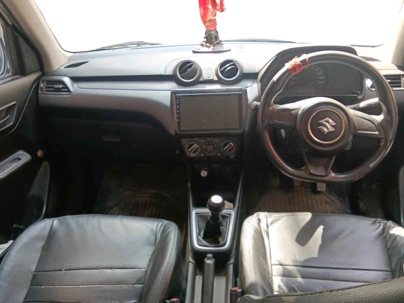 2019 Maruti Swift LXI, CNG, Manual, 84,278 km, interior
