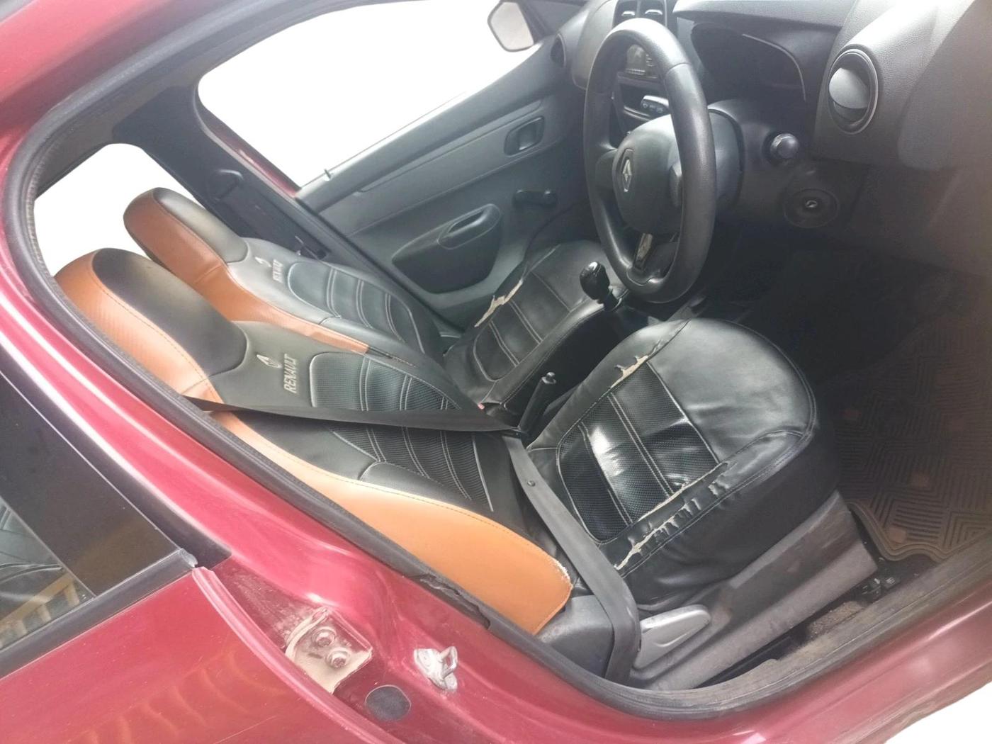 2016 Renault Kwid RXL, Petrol, Manual, 77,420 km, interior