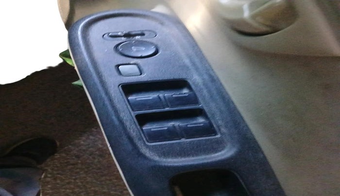 2015 Honda Amaze 1.2L I-VTEC S, Petrol, Manual, 56,648 km, interior