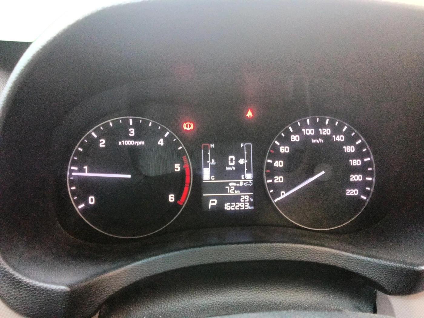 2018 Hyundai Creta SX AT 1.6 DIESEL, Diesel, Automatic, 1,62,293 km, interior