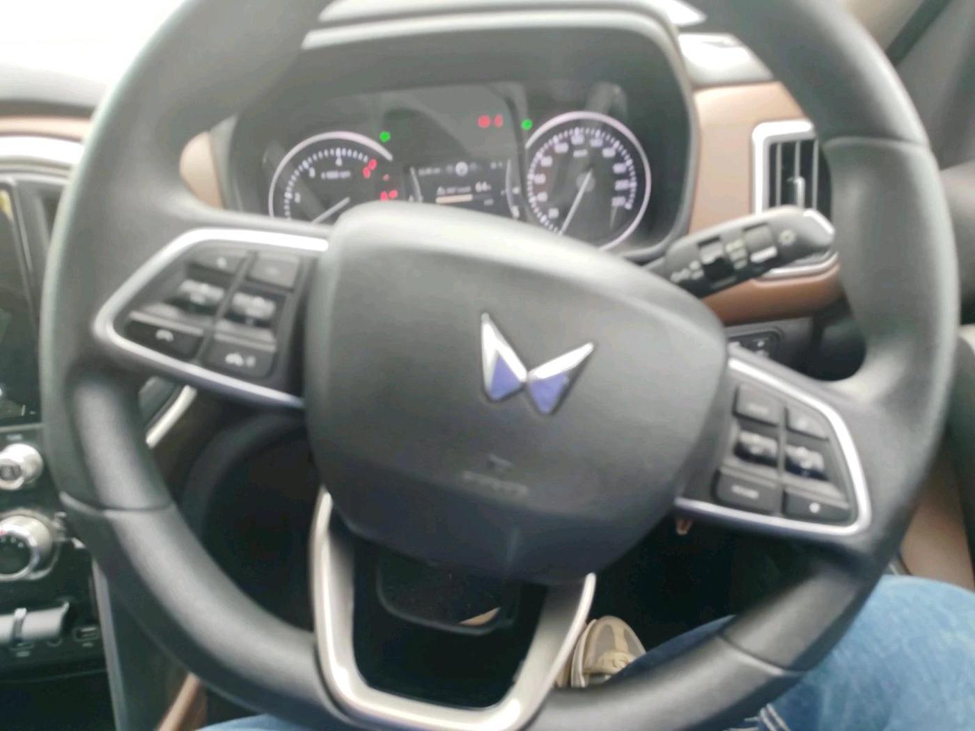 2024 Mahindra SCORPIO-N Z4 DIESEL MT 2WD 7 STR, Diesel, Manual, 49,984 km, interior