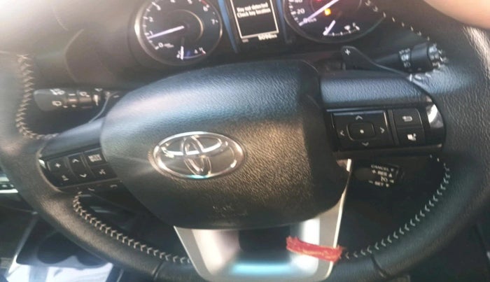 2023 Toyota Fortuner 4X2 AT 2.7 PETROL, Petrol, Automatic, 5,096 km, interior