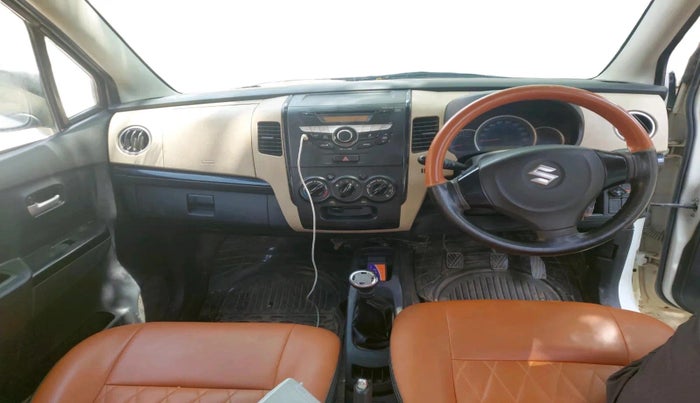 2017 Maruti Wagon R 1.0 VXI, CNG, Manual, 81,093 km, interior