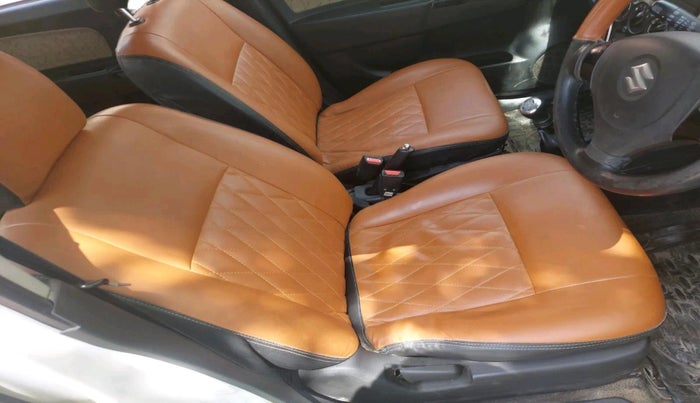 2017 Maruti Wagon R 1.0 VXI, CNG, Manual, 81,093 km, interior