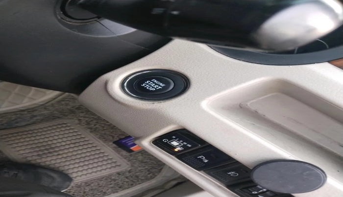 2014 Maruti Ciaz ZXI, CNG, Manual, 72,170 km, interior