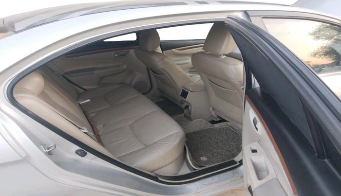 2014 Maruti Ciaz ZXI, CNG, Manual, 72,170 km, interior