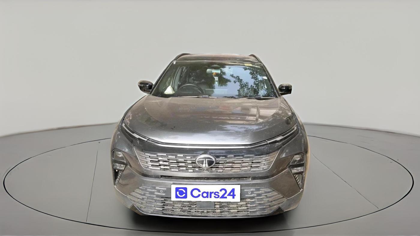 2025 Tata Harrier FEARLESS PLUS DUAL TONE AT, Diesel, Automatic, 11,743 km, exterior