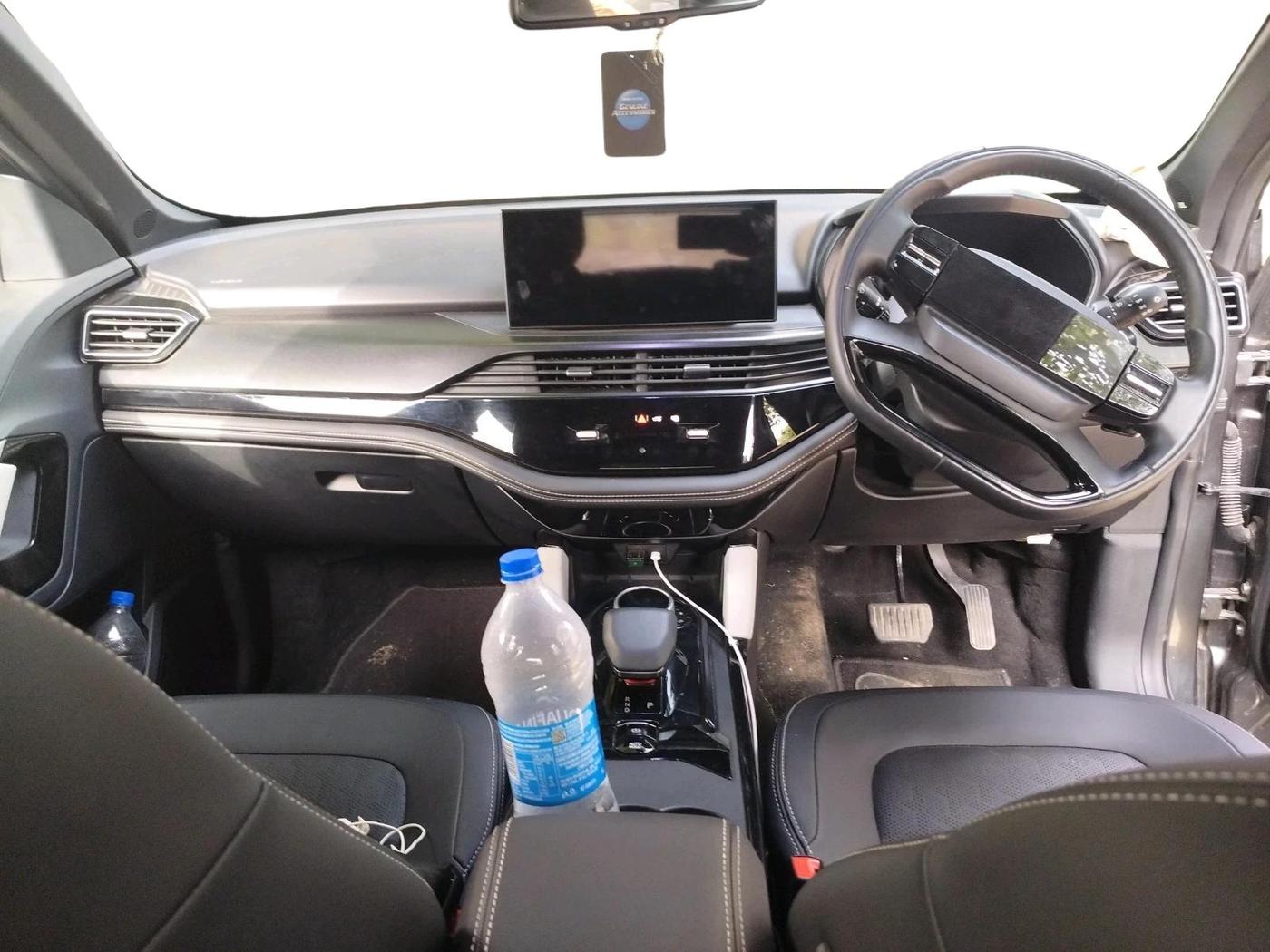 2025 Tata Harrier FEARLESS PLUS DUAL TONE AT, Diesel, Automatic, 11,743 km, interior
