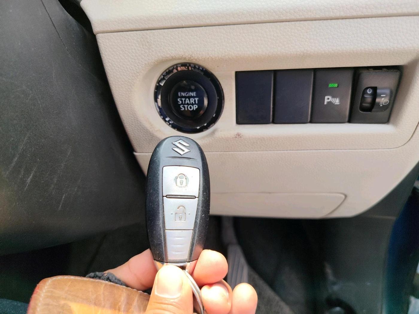 2017 Maruti IGNIS ZETA 1.2 AMT, Petrol, Automatic, 11,498 km, interior