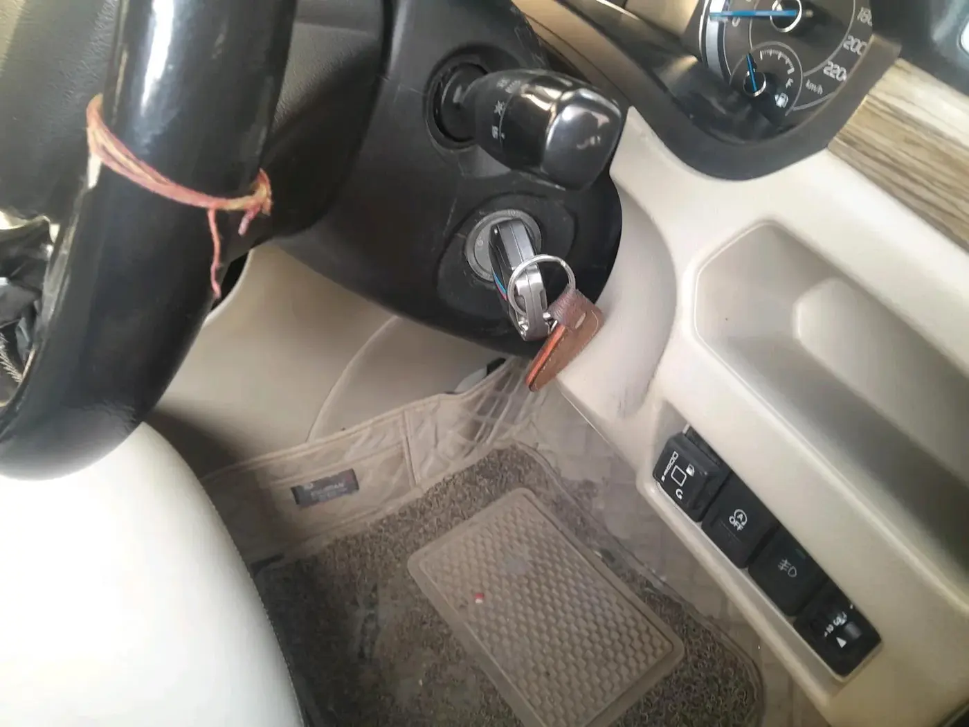 2021 Maruti Ciaz SIGMA 1.5 SHVS MT  PETROL, CNG, Manual, 65,498 km, interior
