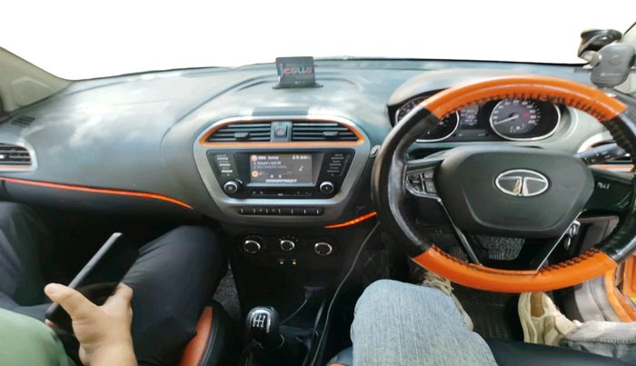 2018 Tata TIAGO NRG PETROL, Petrol, Manual, 68,411 km, interior