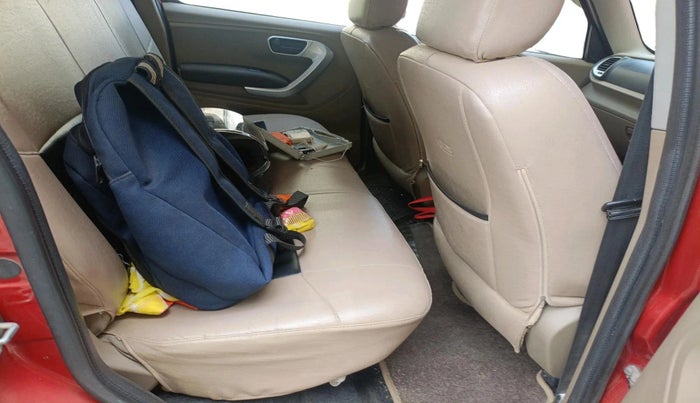 2017 Mahindra TUV300 T8, Diesel, Manual, 44,033 km, interior