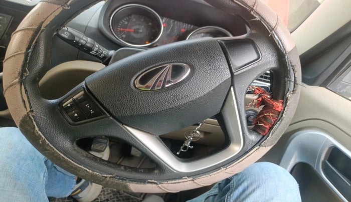 2017 Mahindra TUV300 T8, Diesel, Manual, 44,033 km, interior