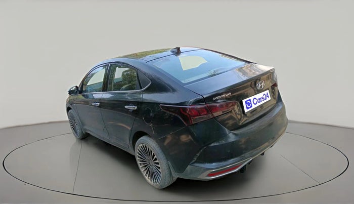 2022 Hyundai Verna SX 1.5 CRDI AT, Diesel, Automatic, 1,10,460 km, exterior