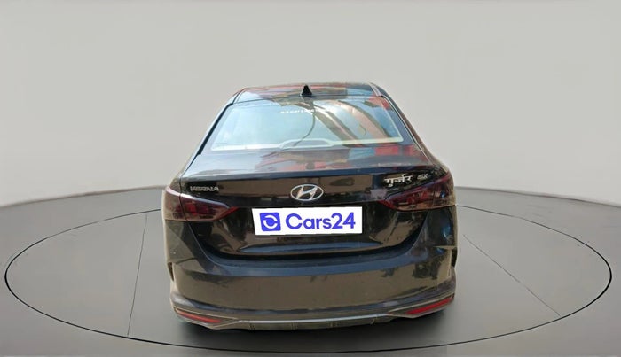 2022 Hyundai Verna SX 1.5 CRDI AT, Diesel, Automatic, 1,10,460 km, exterior
