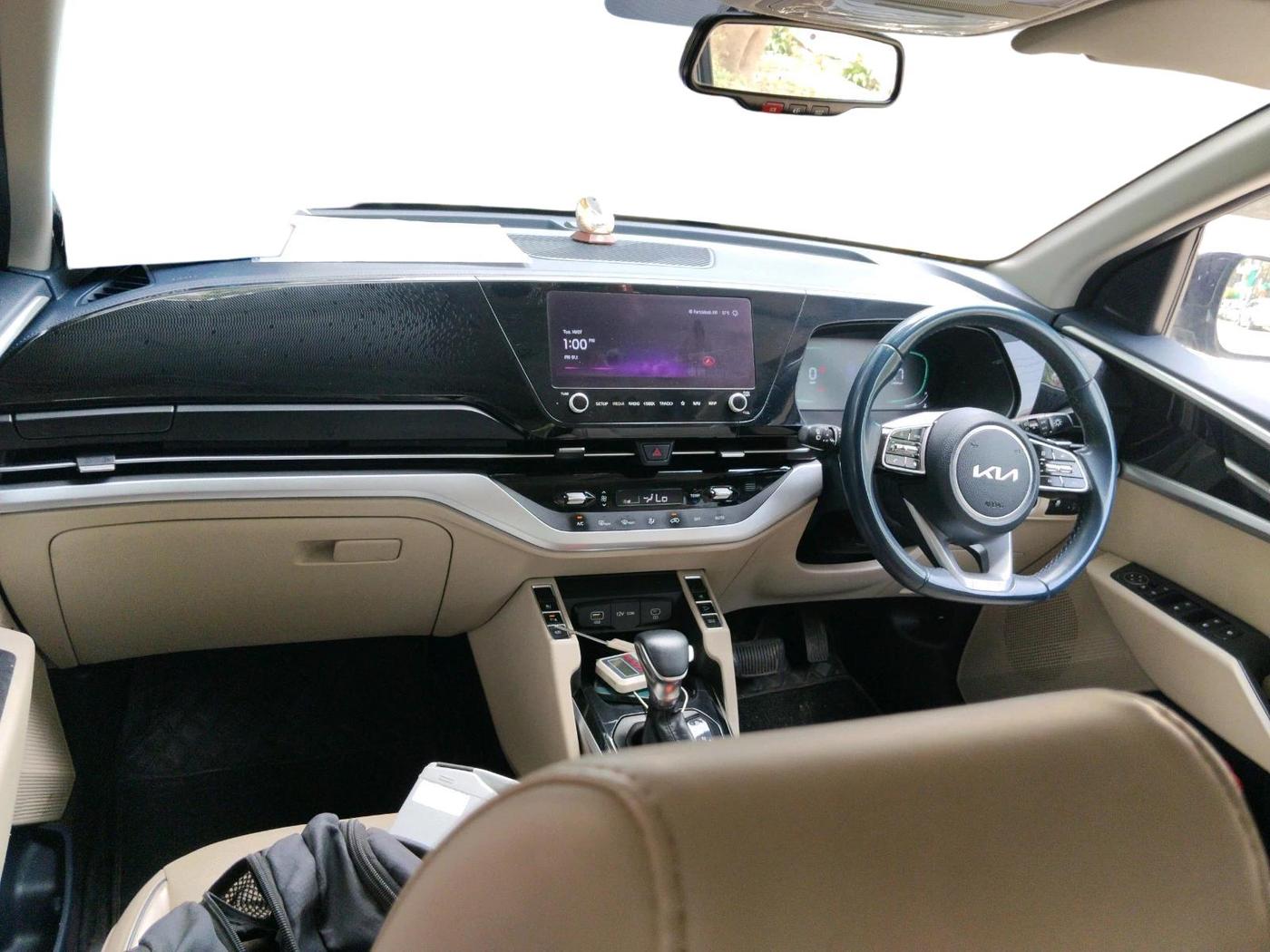 2022 KIA CARENS LUXURY PLUS 1.5 DIESEL AT 7 STR, Diesel, Automatic, 65,772 km, interior
