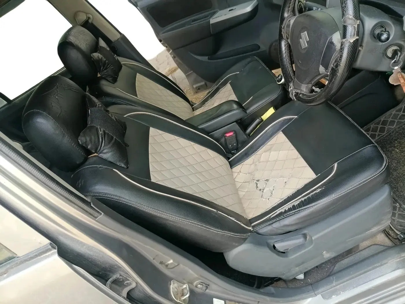2011 Maruti Wagon R 1.0 LXI CNG, CNG, Manual, 1,45,766 km, interior