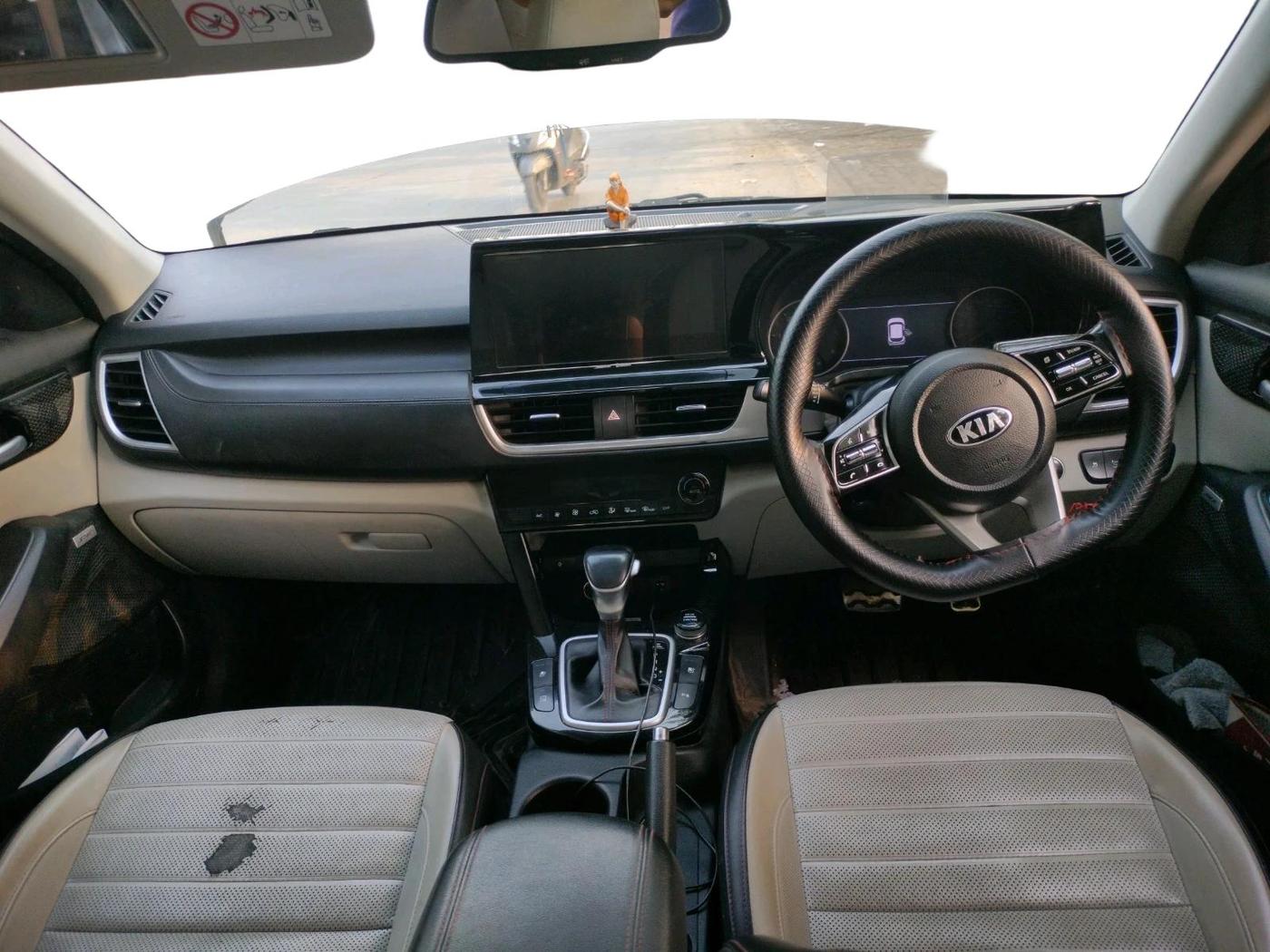 2019 KIA SELTOS GTX PLUS AT 1.5 DIESEL, Diesel, Automatic, 1,16,664 km, interior