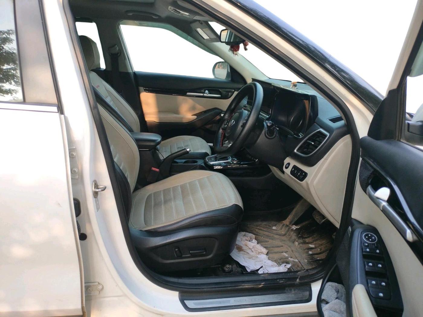 2019 KIA SELTOS GTX PLUS AT 1.5 DIESEL, Diesel, Automatic, 1,16,664 km, interior