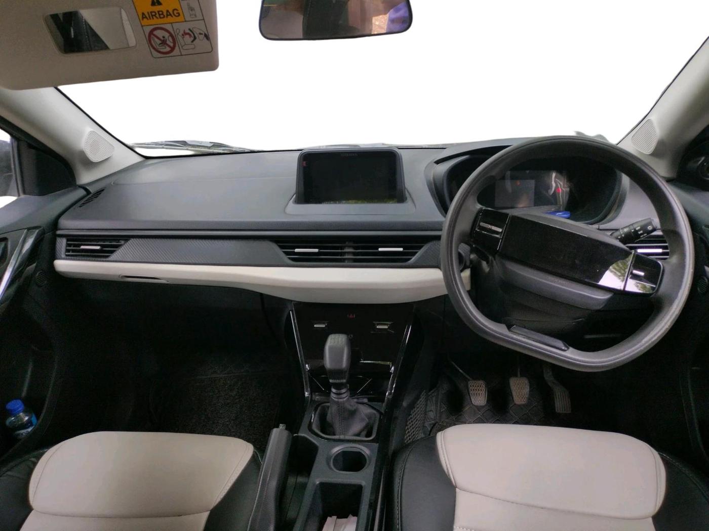 2024 Tata NEXON Pure 1.2 iCNG, CNG, Manual, 23,215 km, interior