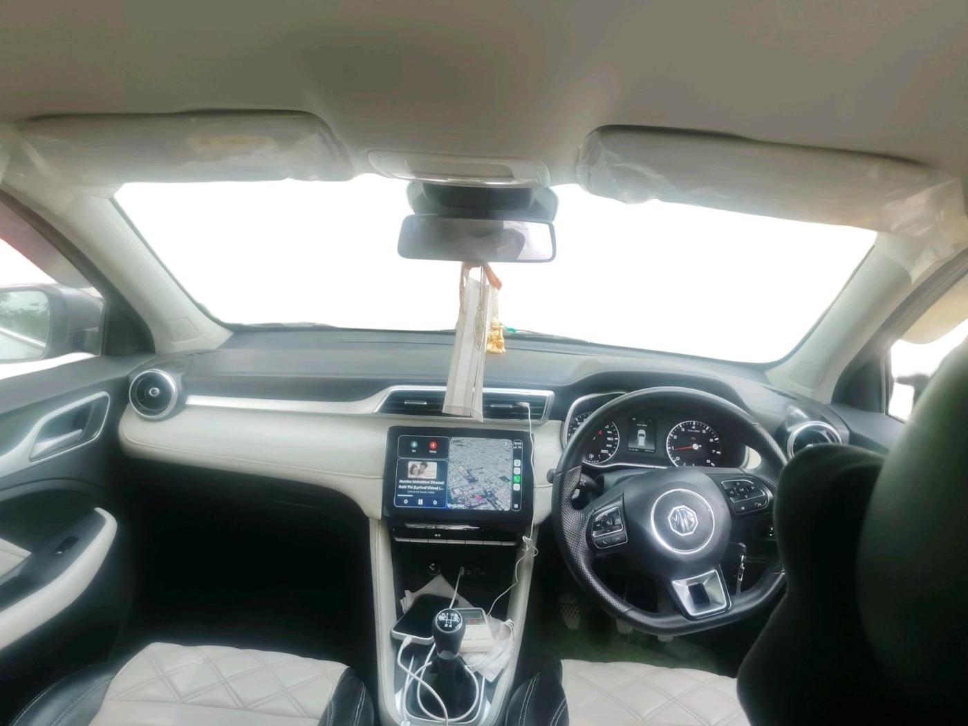 2024 MG ASTOR Sprint 1.5 MT (Ivory), Petrol, Manual, 32,116 km, interior