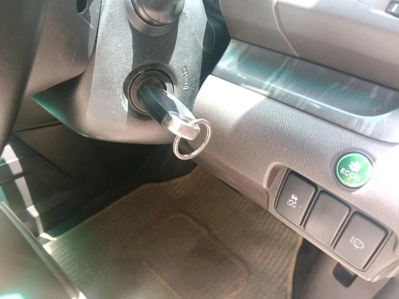 2014 Honda CRV 2.4L 2WD AT, CNG, Automatic, 1,67,694 km, interior