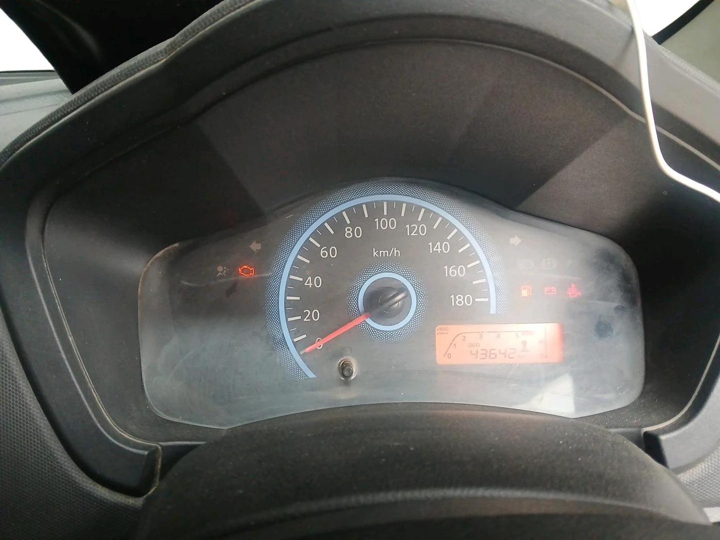 2017 Datsun Redi Go A, CNG, Manual, 43,642 km, interior