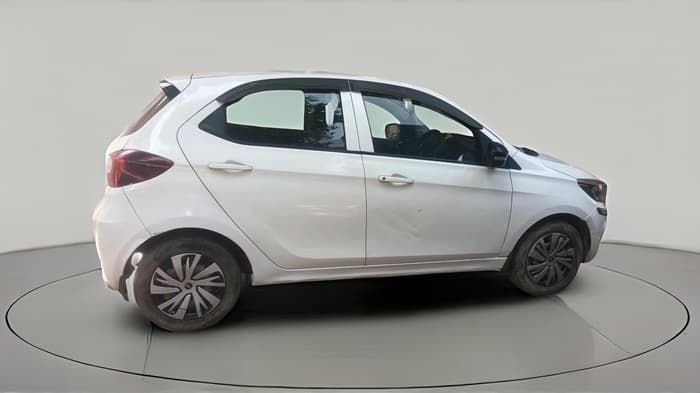 2022 Tata Tiago XT CNG, CNG, Manual, 1,09,295 km, exterior