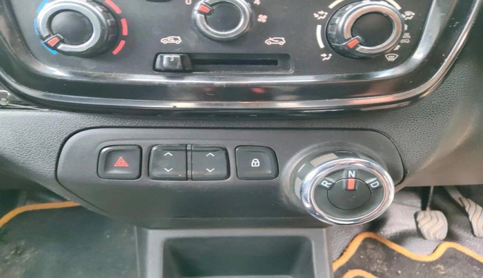 2018 Renault Kwid RXT 1.0 AMT (O), Petrol, Automatic, 37,481 km, interior