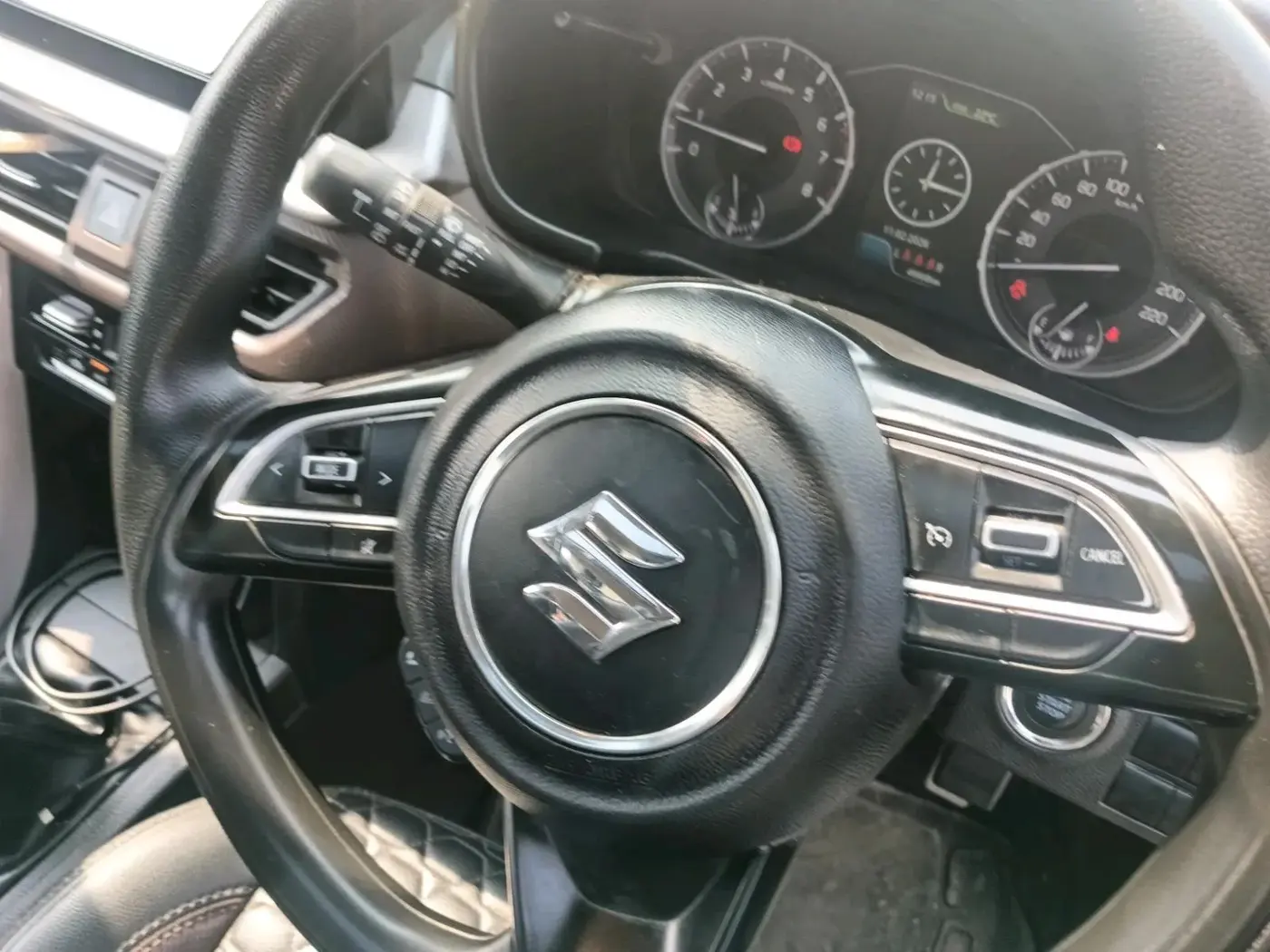 2024 Maruti BREZZA ZXI S-CNG, CNG, Manual, 52,000 km, interior