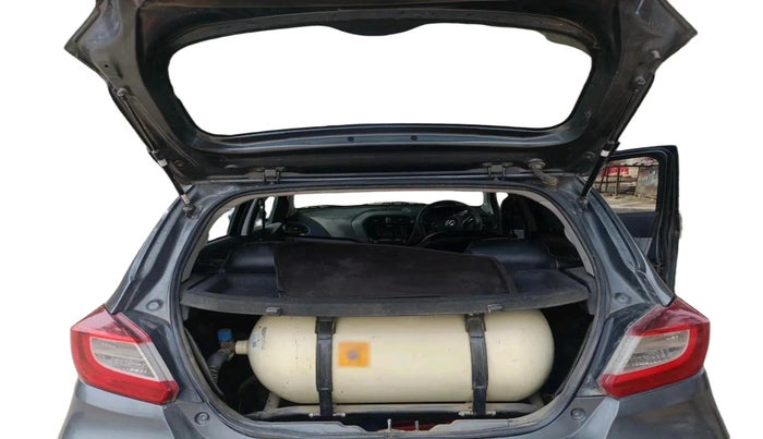 2023 Tata Tiago XM CNG, CNG, Manual, 64,052 km, exterior