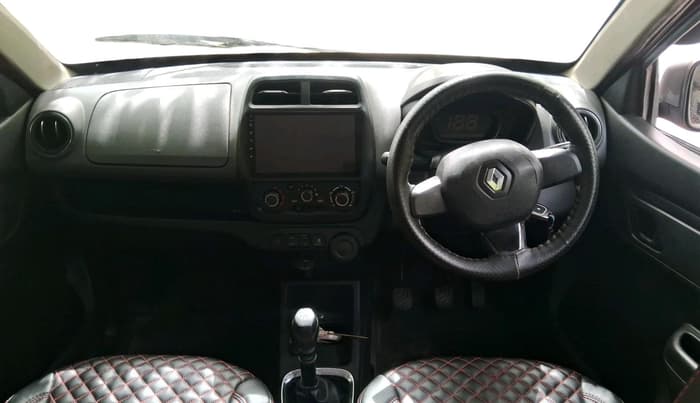 2017 Renault Kwid RXT 1.0 (O), Petrol, Manual, 43,285 km, interior