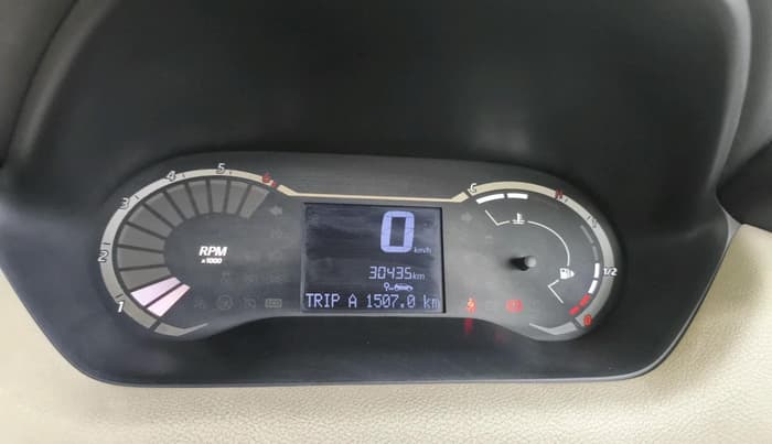 2022 Nissan MAGNITE XE, Petrol, Manual, 30,435 km, interior