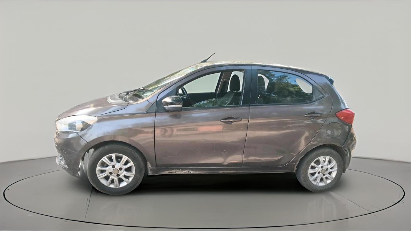 2018 Tata Tiago XZ DIESEL, Diesel, Manual, 1,03,484 km, exterior