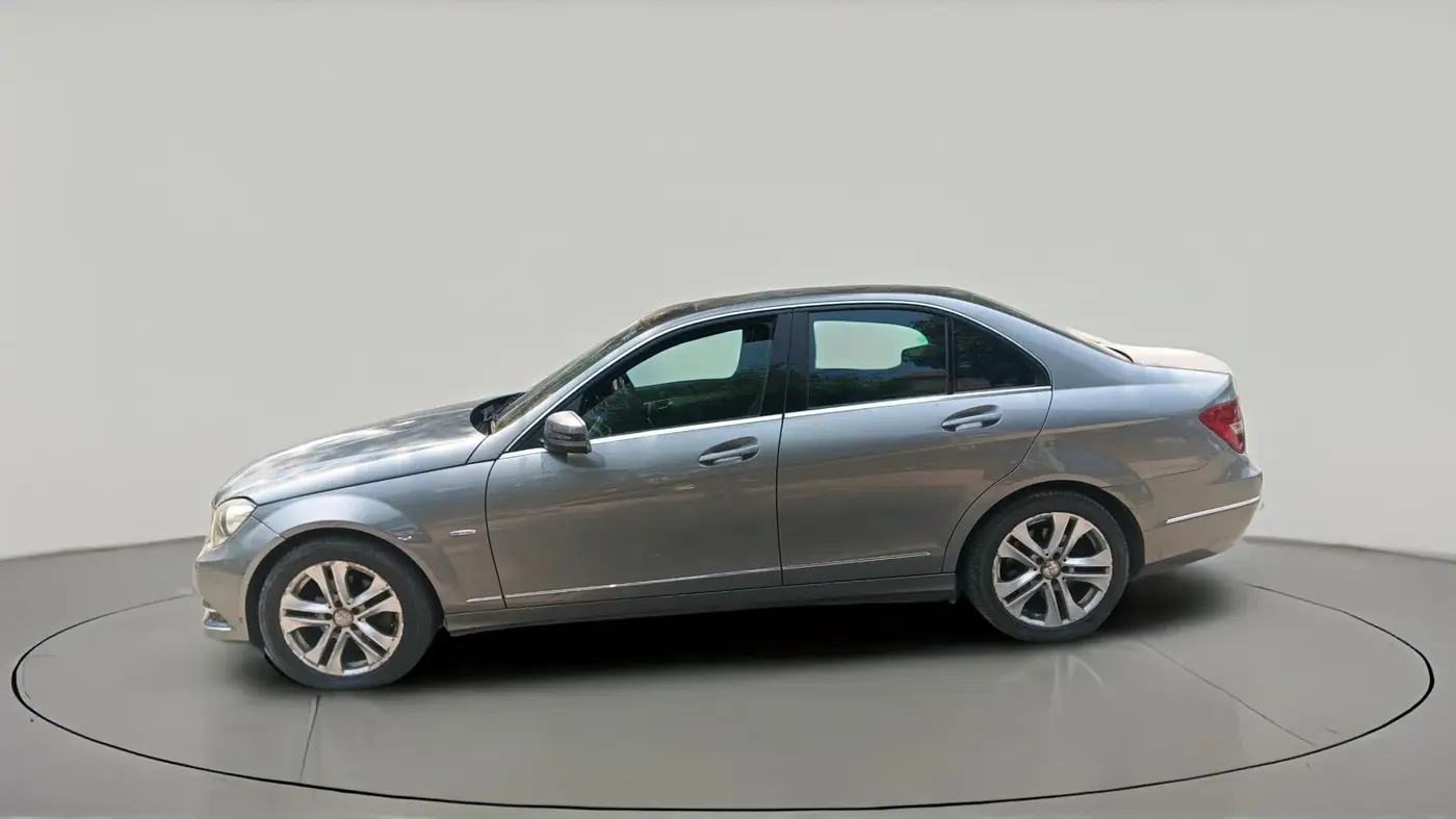 2011 Mercedes Benz C Class C 200 CGI ELEGANCE, Petrol, Automatic, 1,42,427 km, exterior