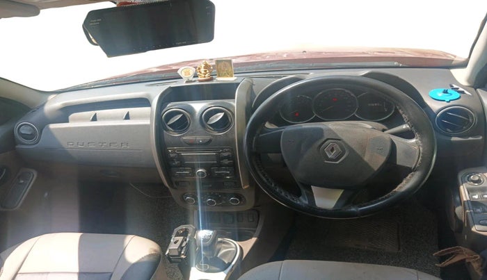 2016 Renault Duster 110 PS RXL 4X2 AMT, Diesel, Automatic, 1,20,999 km, interior