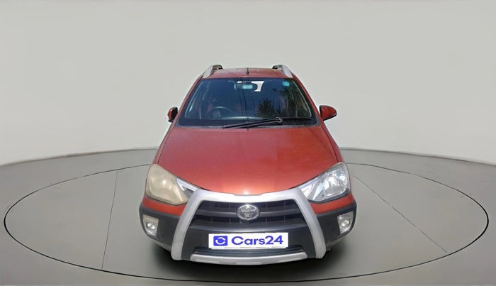 2016 Toyota Etios CROSS 1.2 G, Petrol, Manual, 1,38,395 km, exterior