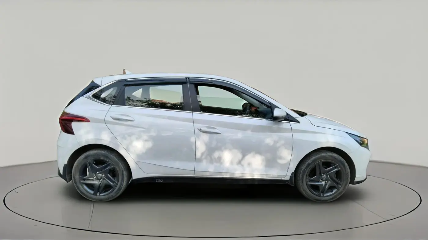 2023 Hyundai NEW I20 SPORTZ 1.2 MT, Petrol, Manual, 19,264 km, exterior