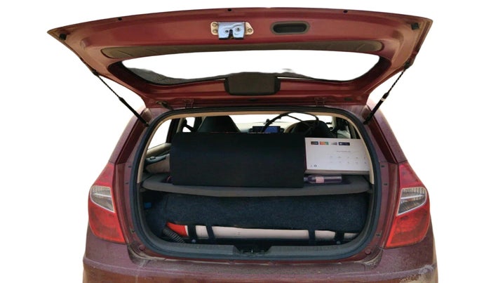 2014 Hyundai i10 SPORTZ 1.2, CNG, Manual, 1,44,599 km, exterior