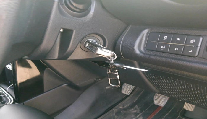 2021 Mahindra Thar LX HARD TOP 4WD MT, Diesel, Manual, 26,095 km, interior